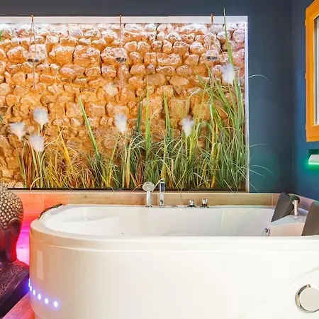 Jade Hammam & Jacuzzi